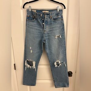 LEVI’S WEDGIE STRAIGHT